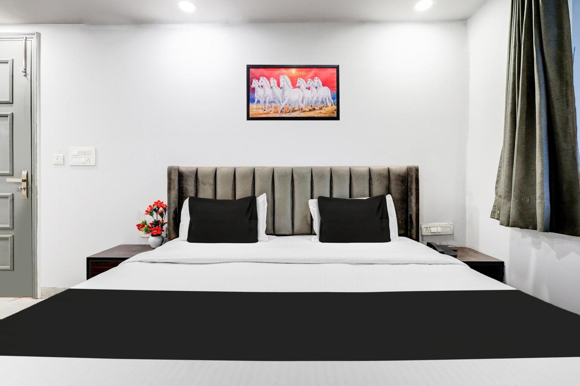 Hotel Super Collection O Shalimar Bagh Delhi  Esterno foto